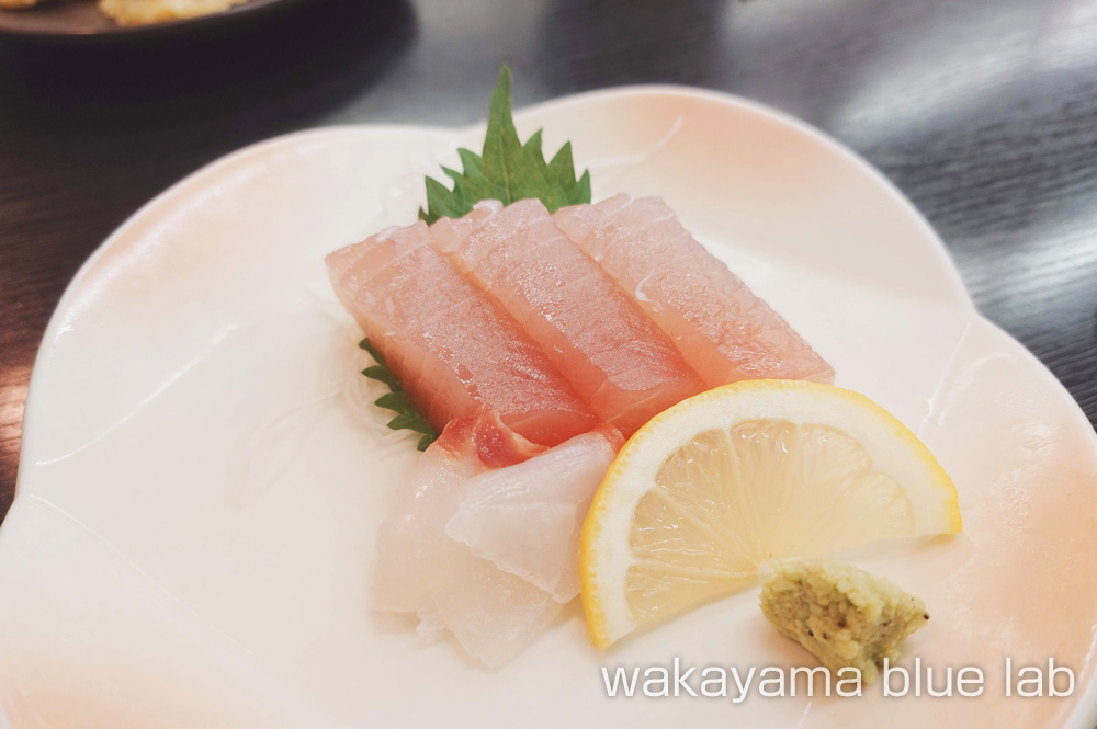 休暇村南紀勝浦 夕食 まぐろと鯛の刺身
