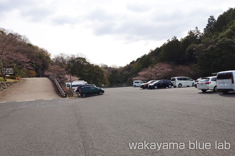 ホテル山桃花 駐車場