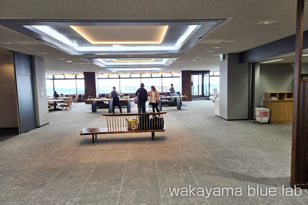 休暇村讃岐五色台 ロビー