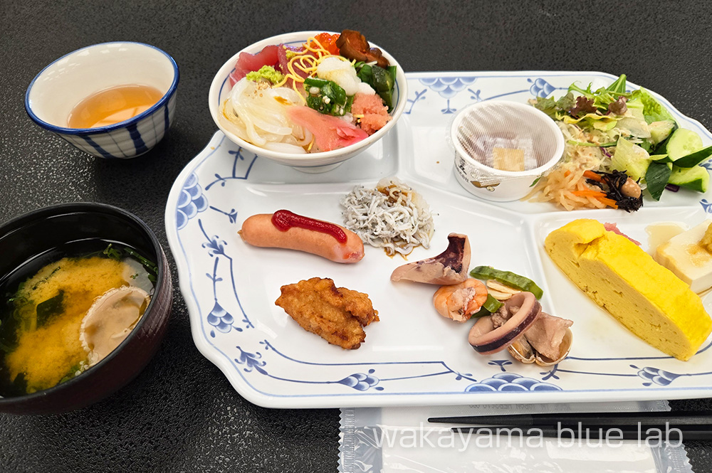 朝食バイキング